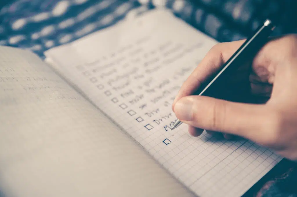 A Safe Driving Checklist For Holiday Travel | Marietta Wrecker