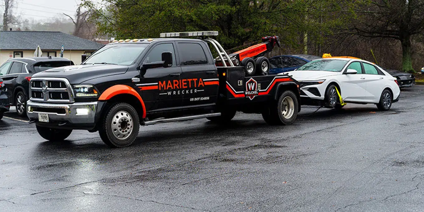 Private property towing | Marietta Wrecker